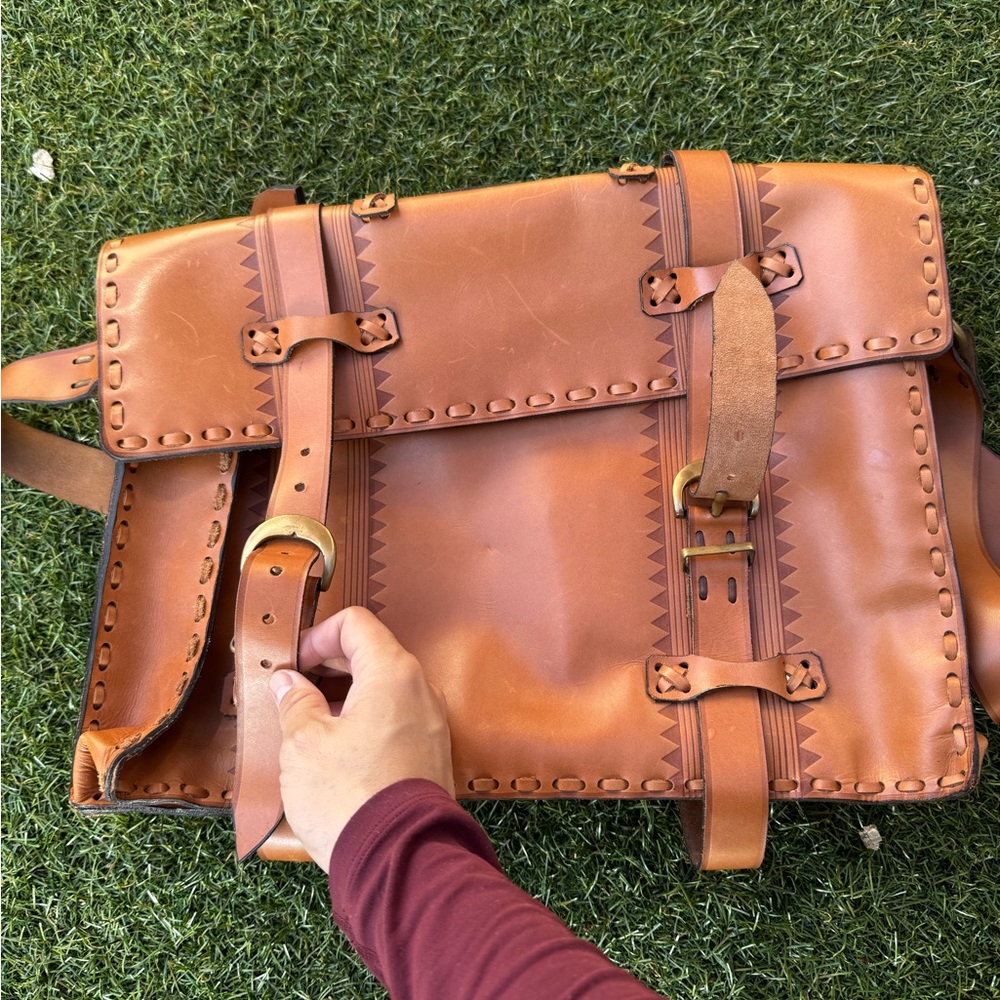 Handmade leather laptop bag